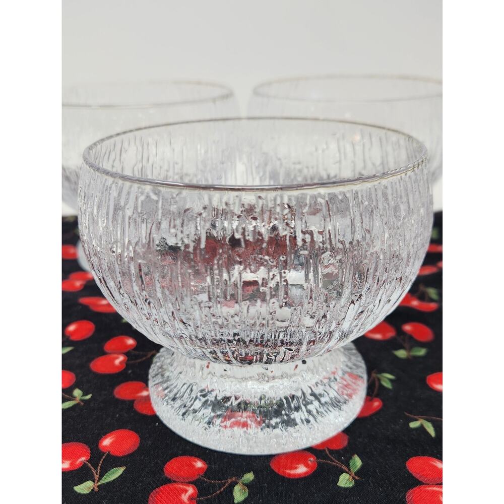 Lot Of 4 Crystal Footed Dessert Bowls I ITTALA KEKKERIT | Icicle SnowTextured - Picture 2 of 8